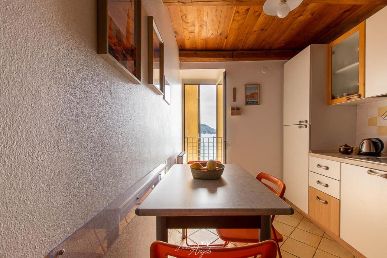Vista Mare E Comfort In Centro Storico Menton Exterior photo