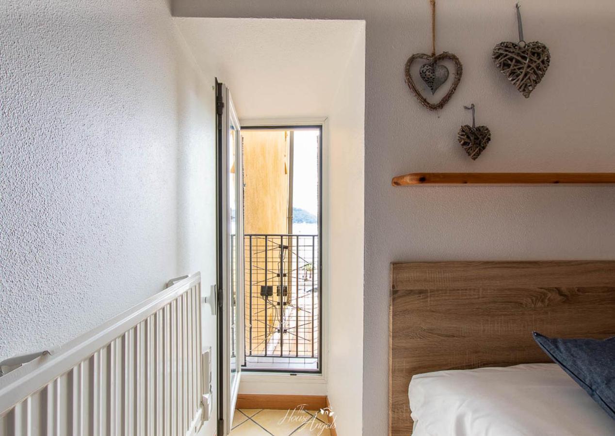 Vista Mare E Comfort In Centro Storico Menton Exterior photo